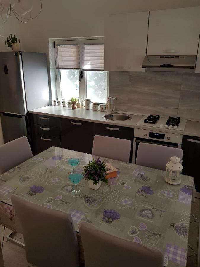 Apartman Paulina Kaštela Eksteriør bilde